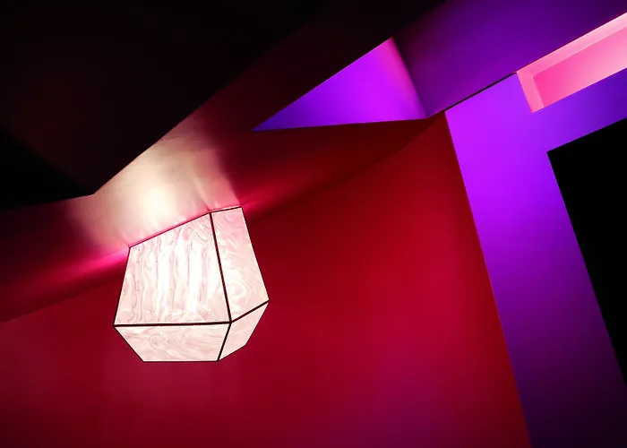Hotell Cristal Champs Elysees Paris