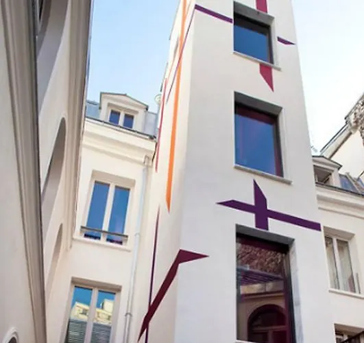 Hotell Cristal Champs Elysees Paris