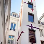 Hotel Cristal Champs Elysees Paris