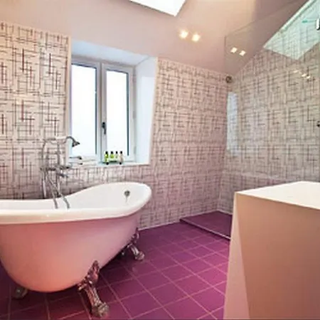 Hotel Cristal Champs Elysées Paris