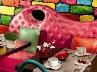 Otel Cristal Champs Elysees 4*