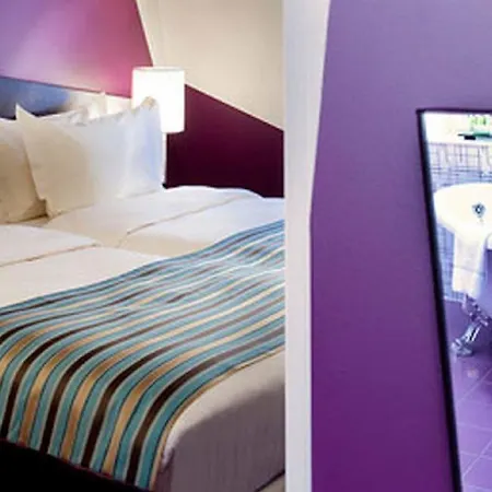 Cristal Champs Elysees 4*