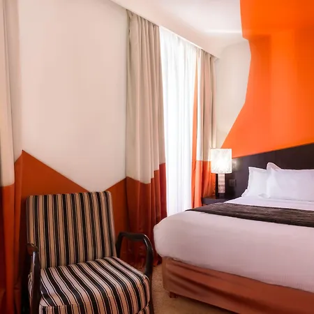 Hotel Cristal Champs Elysees 4*