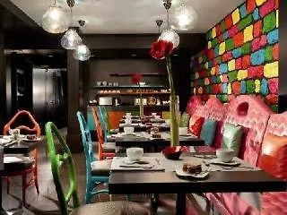 Cristal Champs Elysees Hotel Paris