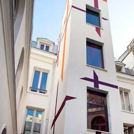 Hotel Cristal Champs Elysees Paris