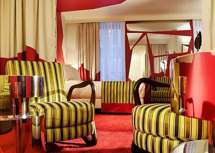 Cristal Champs Elysees 4*